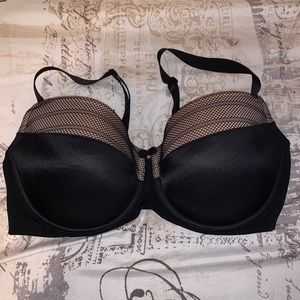 Super sexy black bra!